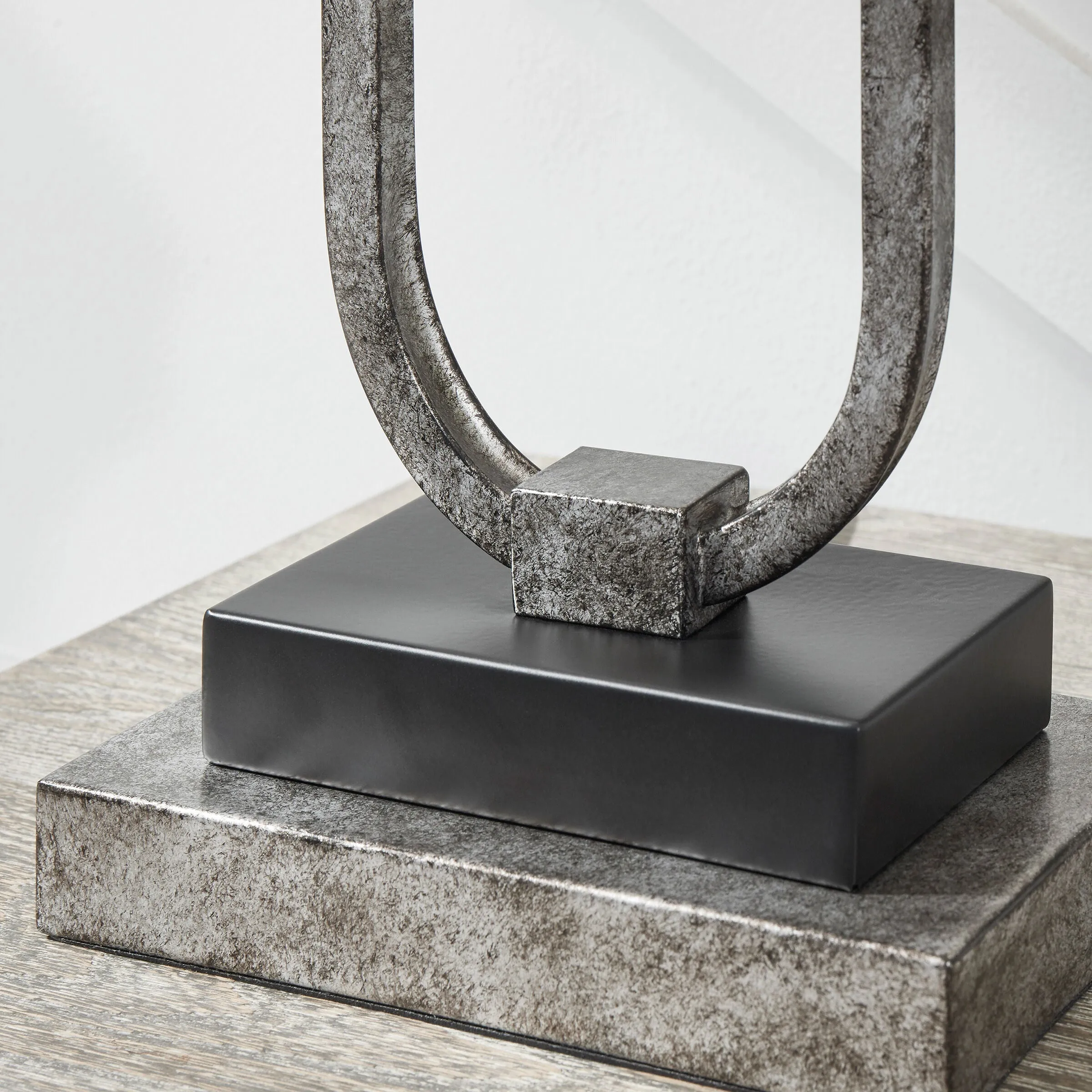 Bennish Table Lamp