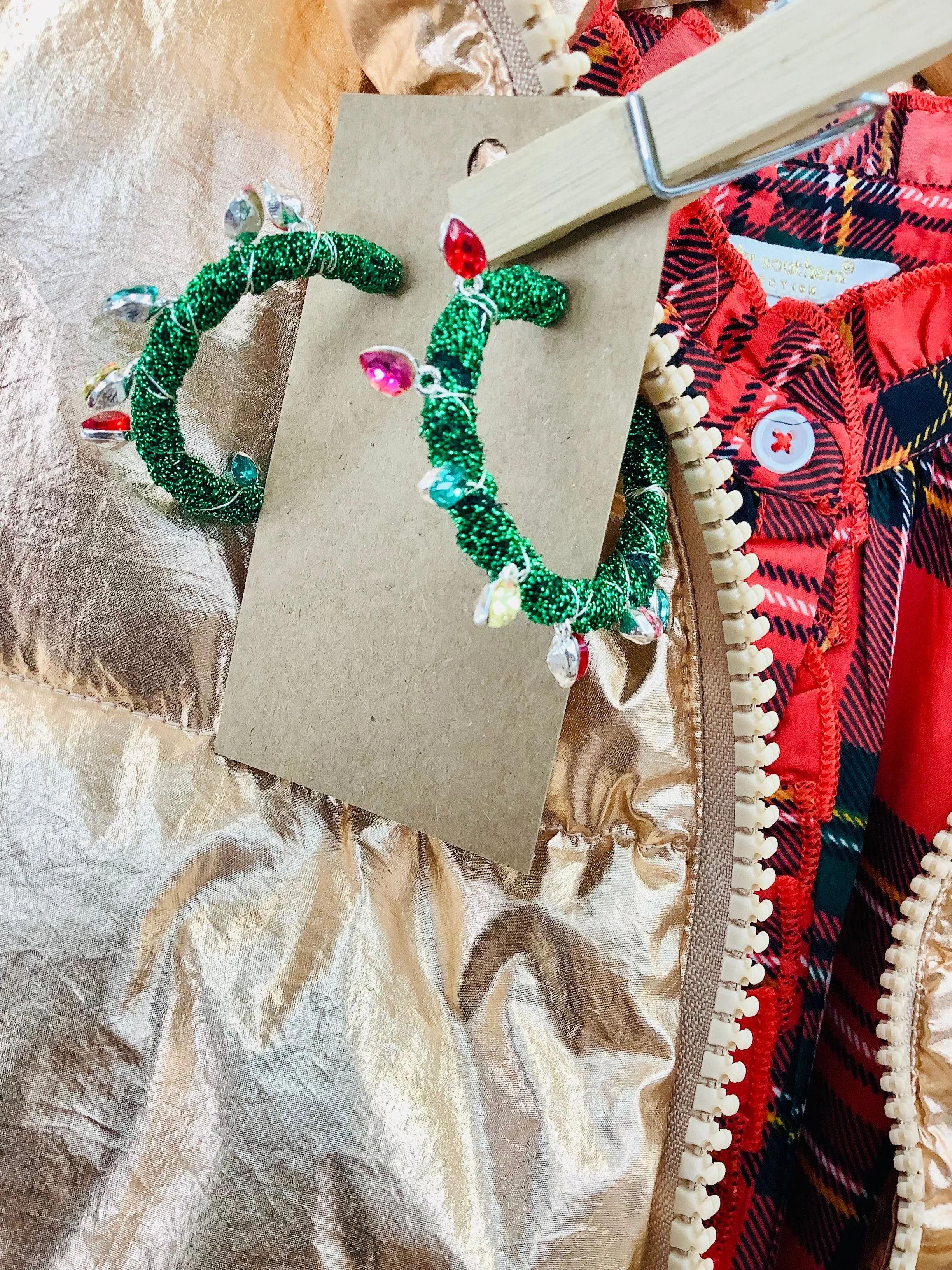 Garland and Bulbs Hoops