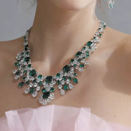 Your Majesty Emerald Statement Necklace